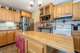 113 W Lincoln Ave, Fall Creek, WI 54742 - Photo 9