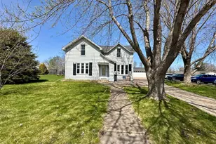 113 W Lincoln Ave, Fall Creek, WI 54742 - Photo 21