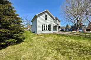 113 W Lincoln Ave, Fall Creek, WI 54742 - Photo 23