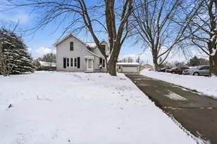 113 W Lincoln Ave, Fall Creek, WI 54742 - Photo 23