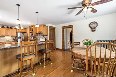 113 W Lincoln Avenue, Fall Creek, WI 54742 - Photo 5