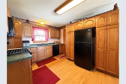 854 6th Street, Clayton, WI 54004 - Photo 5