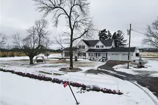 854 6th St, Clayton, WI 54004 - Photo 3