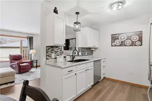 3631 Oak Tree Ln, Eau Claire, WI 54701 - Photo 5