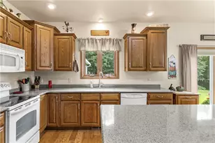 16122 361st St, Stanley, WI 54768 - Photo 17