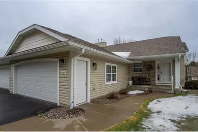 4325 E Hamilton Avenue #15, Eau Claire, WI 54701 - Photo 1