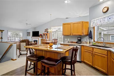 4325 E Hamilton Avenue #15, Eau Claire, WI 54701 - Photo 3