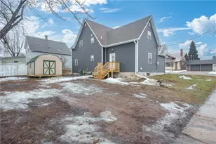 114 W School St, Greenwood, WI 54437 - Photo 39