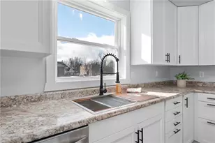 114 W School St, Greenwood, WI 54437 - Photo 15