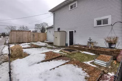 903 Summer Street, Eau Claire, WI 54701 - Photo 25