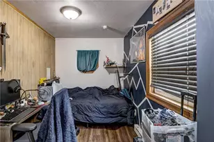 903 Summer St, Eau Claire, WI 54701 - Photo 11