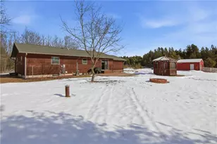 7631 9 Mile Creek Rd, Eau Claire, WI 54701 - Photo 25