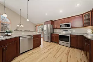 7888 W Folsom St, Eau Claire, WI 54703 - Photo 11