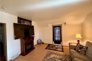 614 Barstow Street, Eau Claire, WI 54703 - Photo 11