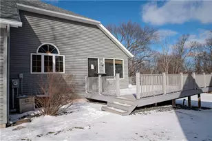 4522 S Oakwood Hills Pkwy, Eau Claire, WI 54701 - Photo 5