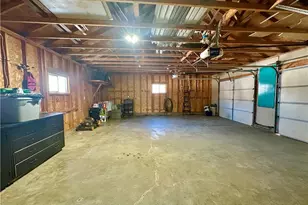 928 Loring St, Altoona, WI 54720 - Photo 23