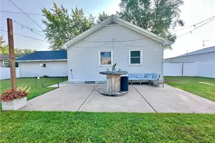 928 Loring St, Altoona, WI 54720 - Photo 25