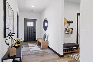 3369 Iris Dr, Eau Claire, WI 54703 - Photo 3