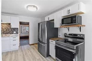 817 E Grand Ave, Eau Claire, WI 54701 - Photo 9