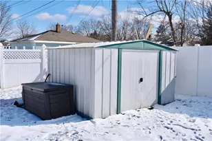 2819 Clark Pl, Eau Claire, WI 54701 - Photo 7