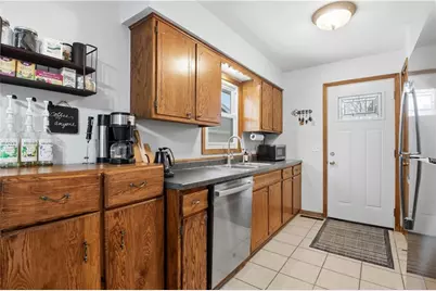 2553 Spooner Avenue, Altoona, WI 54720 - Photo 5