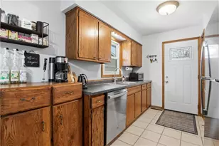 2553 Spooner Ave, Altoona, WI 54720 - Photo 5