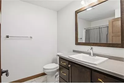 4919 Woodlands Drive, Eau Claire, WI 54703 - Photo 15