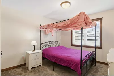 4919 Woodlands Drive, Eau Claire, WI 54703 - Photo 13