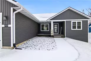 4919 Woodlands Dr, Eau Claire, WI 54703 - Photo 25