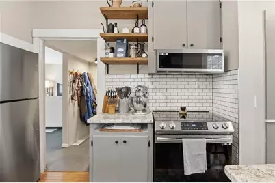 227 McKinley Avenue, Eau Claire, WI 54701 - Photo 9