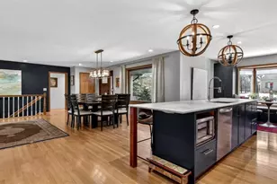 3803 Timber Creek Ct, Eau Claire, WI 54701 - Photo 9