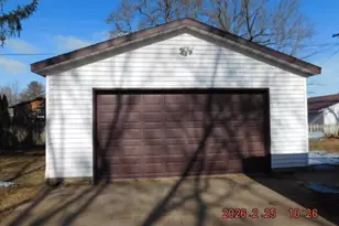 1218 Durand St, Durand, WI 54736 - Photo 3