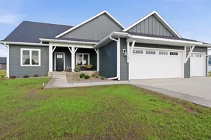 4192 142nd St, Chippewa Falls, WI 54729 - Photo 1