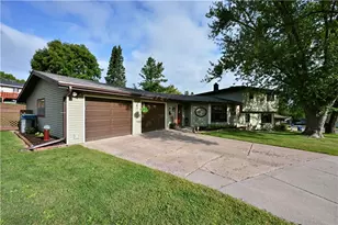 28 Pokegema Blvd, Rice Lake, WI 54868 - Photo 3