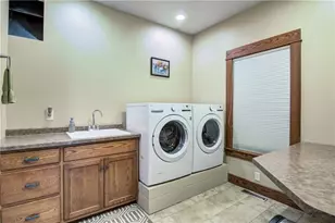 925 Bluff View Cir, Chippewa Falls, WI 54729 - Photo 45