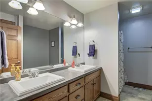 925 Bluff View Cir, Chippewa Falls, WI 54729 - Photo 37