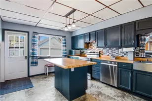 626 Spring St, Eau Claire, WI 54703 - Photo 5