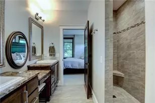 4634 S Oakwood Hills Pkwy, Eau Claire, WI 54701 - Photo 15