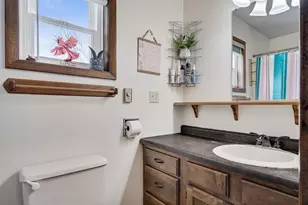 N4388 Esther Dr, Onalaska, WI 54650 - Photo 13