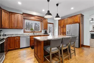 129 Grey Friar Ln, Eau Claire, WI 54701 - Photo 9