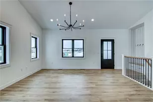 4160 LaSalle St, Eau Claire, WI 54703 - Photo 11