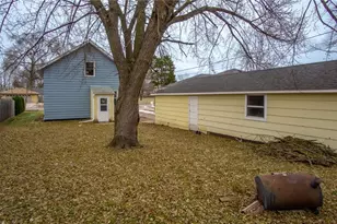 2224 11th St, Eau Claire, WI 54703 - Photo 21