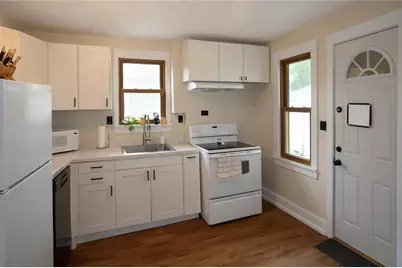 2224 11th Street, Eau Claire, WI 54703 - Photo 3