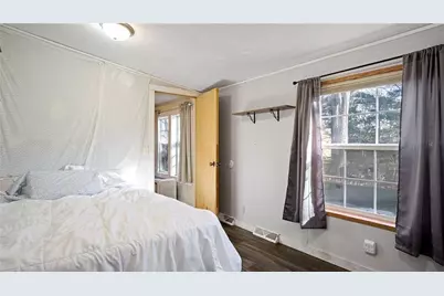 206 Mead Street, Eau Claire, WI 54703 - Photo 9