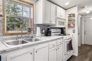 206 Mead St, Eau Claire, WI 54703 - Photo 5