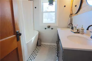 115 Dallas St, River Falls, WI 54022 - Photo 21