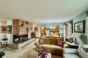 1118 Kathryn Dr, Eau Claire, WI 54701 - Photo 9