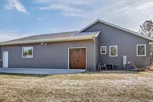 E3547 Pine Creek Rd, Eleva, WI 54738 - Photo 25