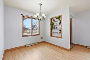 321 W Tyler Ave, Eau Claire, WI 54701 - Photo 9