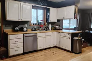 813 Oliver Ln, Colfax, WI 54730 - Photo 9